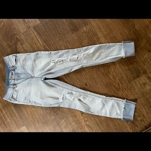 True craft distressed jeans light wash